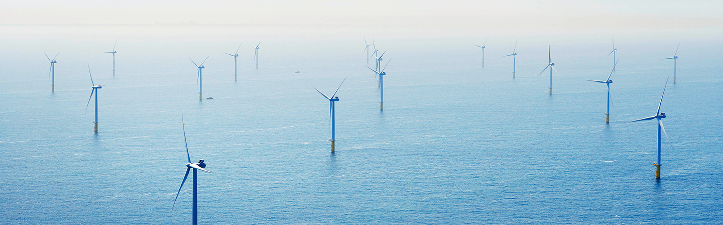 We examine how the political and institutional framework of sustainable energy systems can be designed, further developed and evaluated.
